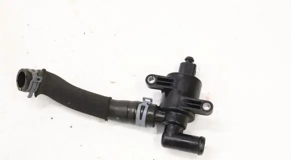 Volkswagen Golf VII Vacuum valve 4H0121671D