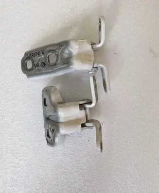 Buick Encore GX I Front door hinge set 