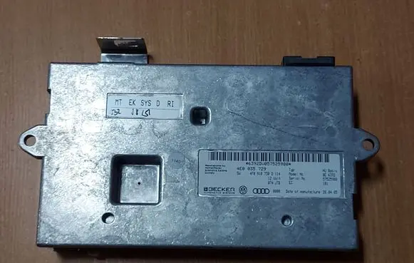 Audi A6 S6 C6 4F MMI control unit 4E0035729