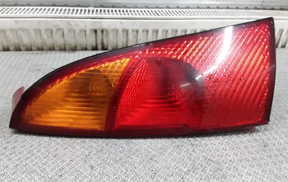 Ford Focus Rear/tail lights CW170R