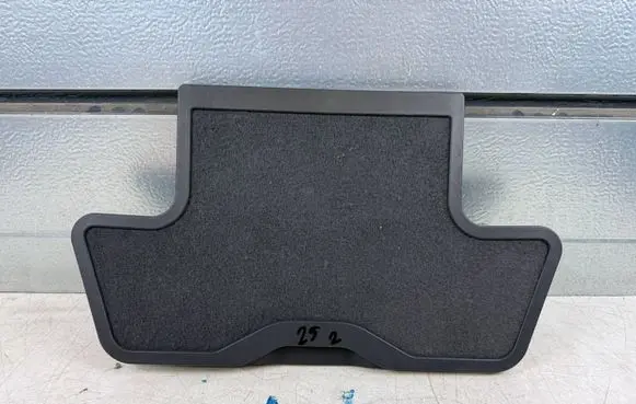 Peugeot 3008 I Glove box in trunk 