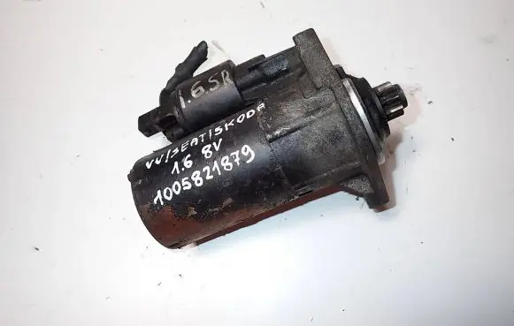 Skoda Octavia Mk1 (1U) Starter motor 1005821879
