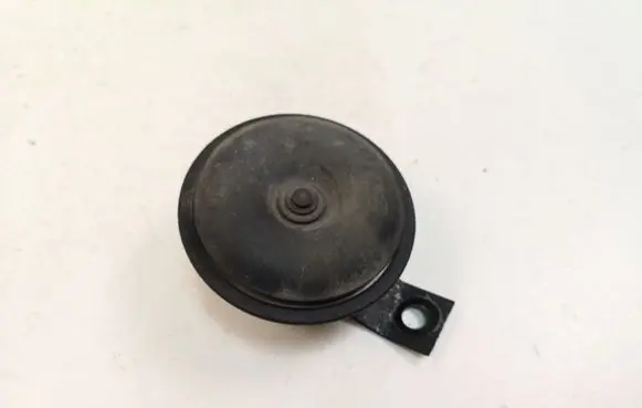 Nissan Juke I F15 Horn signal