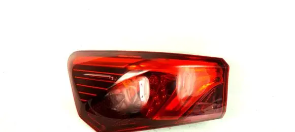 Toyota Avensis T270 Rear/tail lights 8156005310
