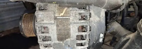 Volkswagen PASSAT B7 Generator/alternator