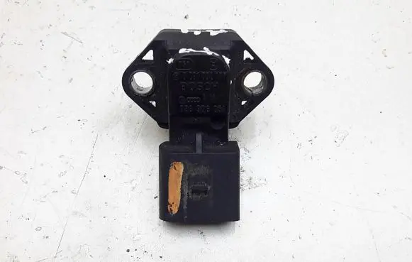 Audi A4 S4 B5 8D Exhaust gas pressure sensor