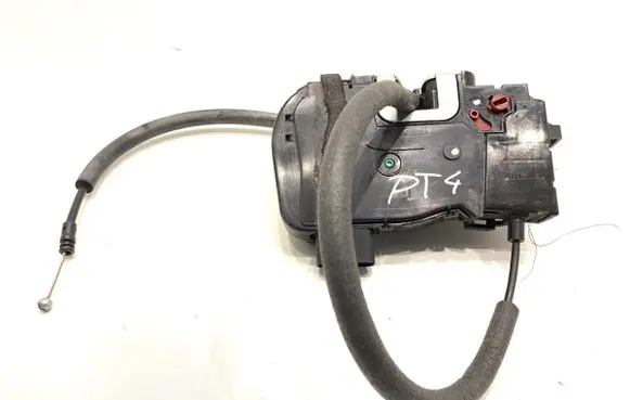 KIA Sportage Rear door lock 814203U000