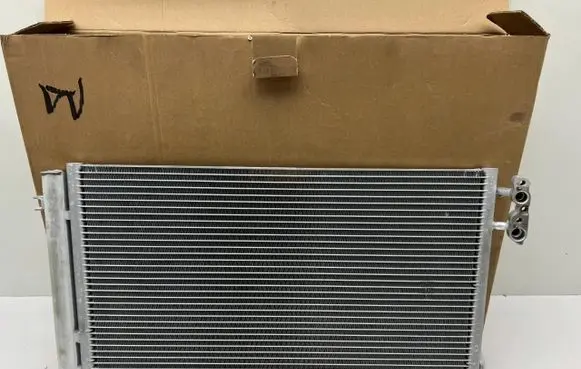 BMW 1 E81 E87 A/C cooling radiator (condenser) 9229021