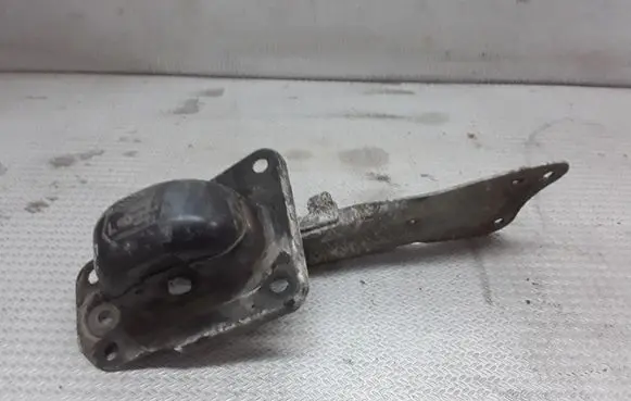 Volkswagen Golf Plus Rear control arm 1K0501475