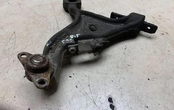 Volvo S80 Front lower control arm/wishbone sv66400111