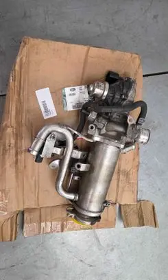 Land Rover Range Rover Velar EGR valve cooler LR069681 LR063194