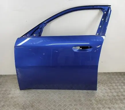 BMW X2 U10 Front door 5A589F7