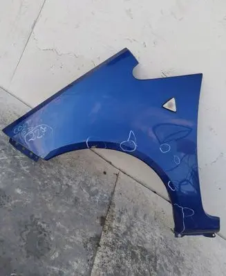 Mitsubishi Colt Front door