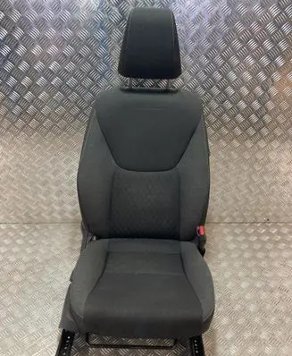 Toyota Yaris XP210 Front passenger seat PK16384