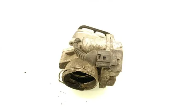Audi A6 S6 C5 4B Throttle valve 069146733