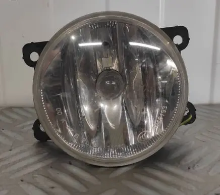 Peugeot 208 I Front fog light 9675450980