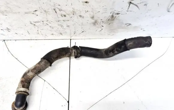 Ford Mondeo MK IV Engine coolant pipe/hose S4000259