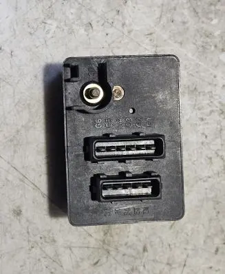 Fiat Ducato Glow plug pre-heat relay 0281003018