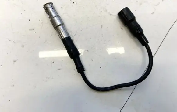 Volkswagen Golf IV Ignition plug leads 0300172104 078035255