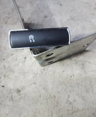 Traction control (ASR) switch