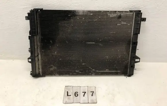 Mercedes-Benz GLA W156 X156 Radiator mount bracket A2465011720