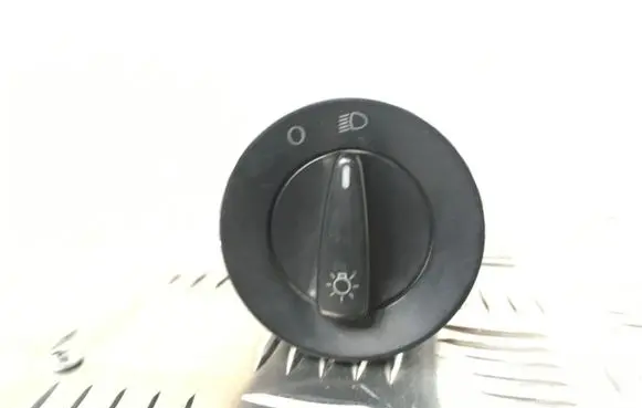 Volkswagen Golf IV Light switch 1C0941531B 1C0941531