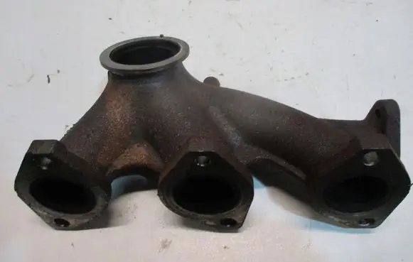 BMW 2 F45 Exhaust manifold 8589697