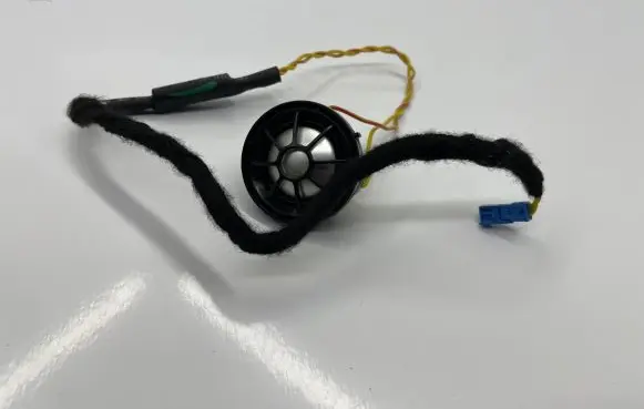 BMW 6 F06 Gran coupe Front door high frequency speaker 9226357