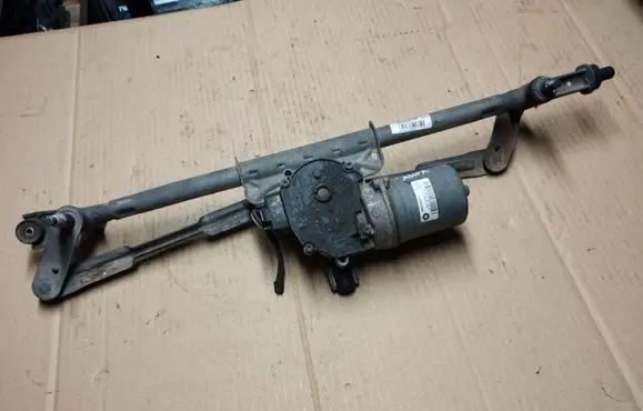 Chrysler Voyager Front wiper linkage and motor W000002573 05113062AA