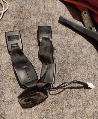 Nissan Qashqai Rear seatbelt buckle 88862JD11A 17072013