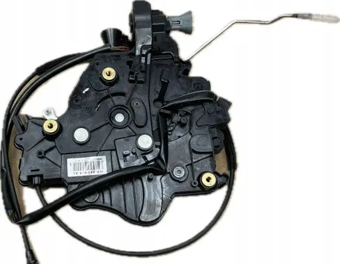 Volkswagen Multivan T5 Front door lock 7E0843654AJ