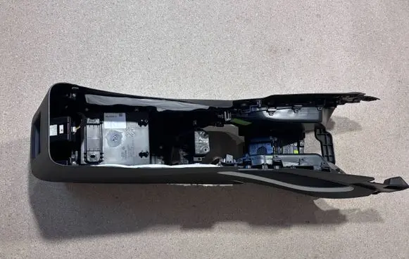 Hyundai Tucson IV NX4 Armrest 