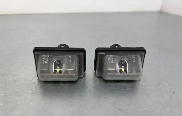 Mazda CX-5 II Number plate light 34836