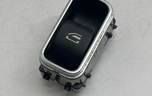 Mercedes-Benz A W177 Electric window control switch A1679050201 HW163500 RHK120312