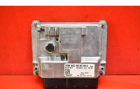 Audi A5 8T 8F Engine control unit/module ECU 8K0907401S