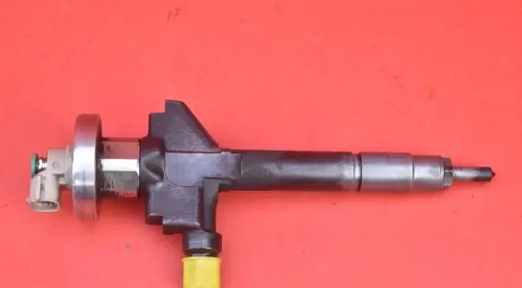 Mazda 6 Fuel injector 13H50