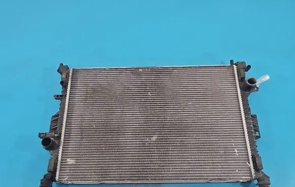 Ford C-MAX II Coolant radiator 6G91-8005-FD IMPRK1525387