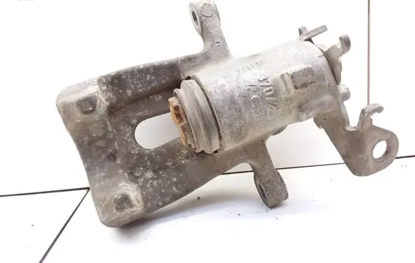 Renault Megane II Rear brake caliper