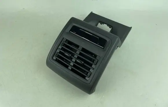 Volkswagen Golf VIII Rear air vent grill 5H0864298A 11A907049 5H0819203