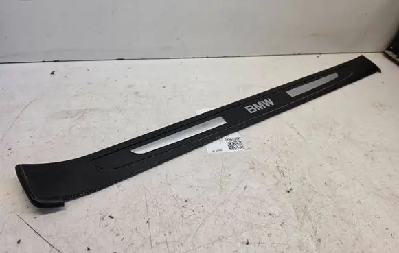 BMW 7 E65 E66 Front sill trim cover 8223552
