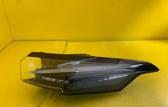 Rear/tail lights