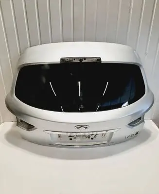 Infiniti FX Tailgate/trunk/boot lid