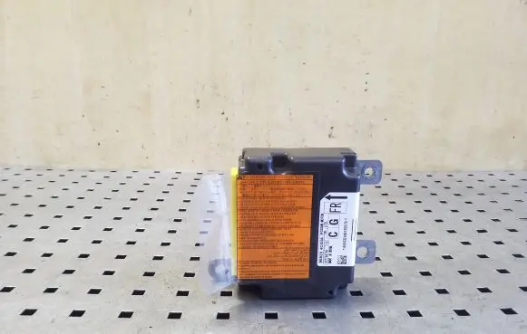 Nissan X-Trail T32 Airbag control unit/module 988204CG0A 627746700