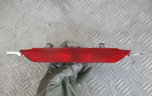 Toyota Corolla E120 E130 Third/center stoplight
