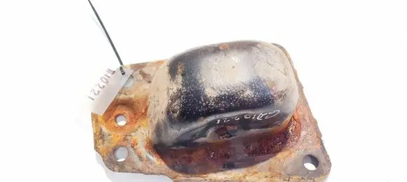 Volkswagen Golf V Bracket in trunk/boot 