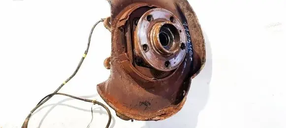 Volvo XC90 Rear wheel hub 