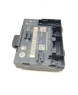 Skoda Superb B6 (3T) Door control unit/module 7N0959793A
