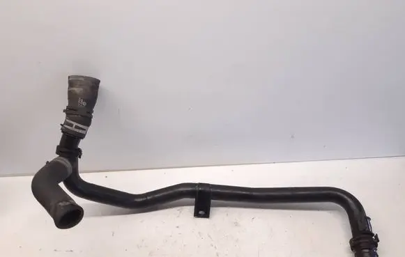 Audi A6 S6 C6 4F Engine coolant pipe/hose 06D121071R