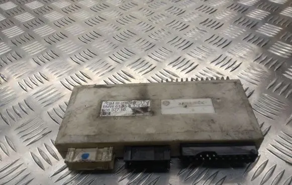 BMW 7 E38 Central body control module 8376691
