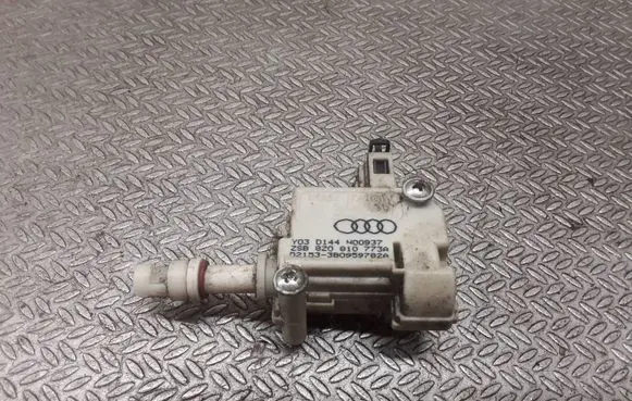Audi A2 Fuel tank cap lock motor 8Z0810773A